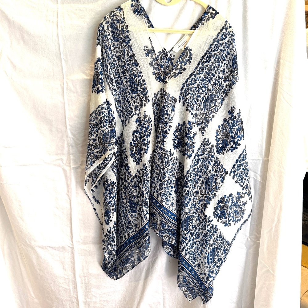 Vince Camuto: Handkerchief blouse